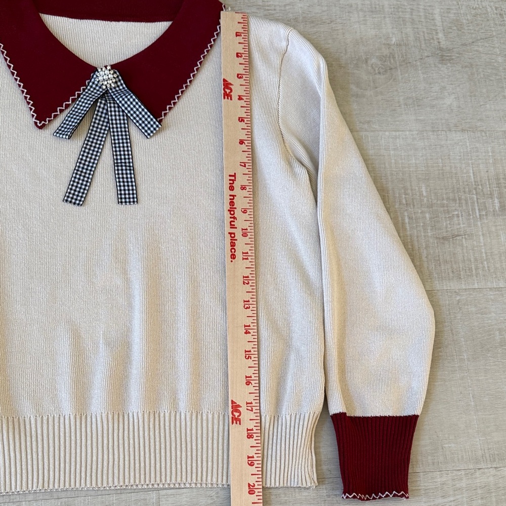 Elegant Cream Knit with Burgundy Collar and Bow detail - Picture 4 of 8